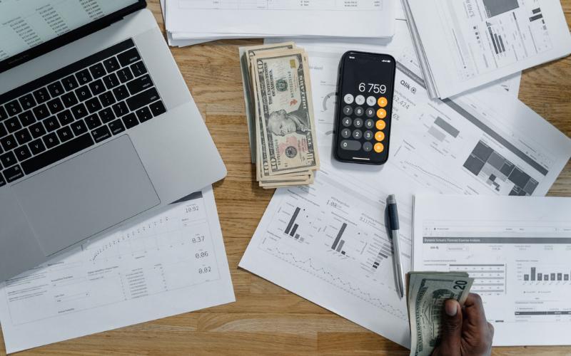 Payment-Term and Funding Risk